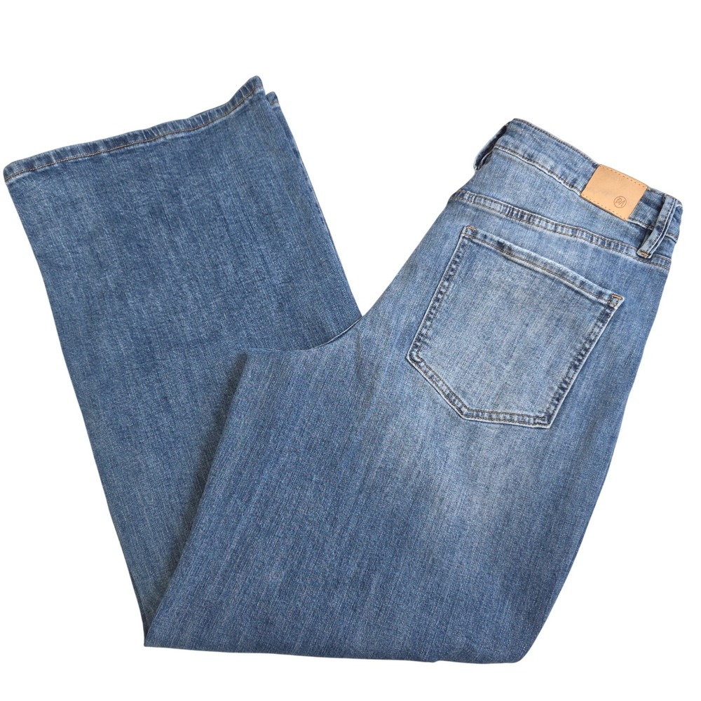 RFM Los Angeles Wide Leg Jeans Women's Size 15/32 Distressed Blue Denim